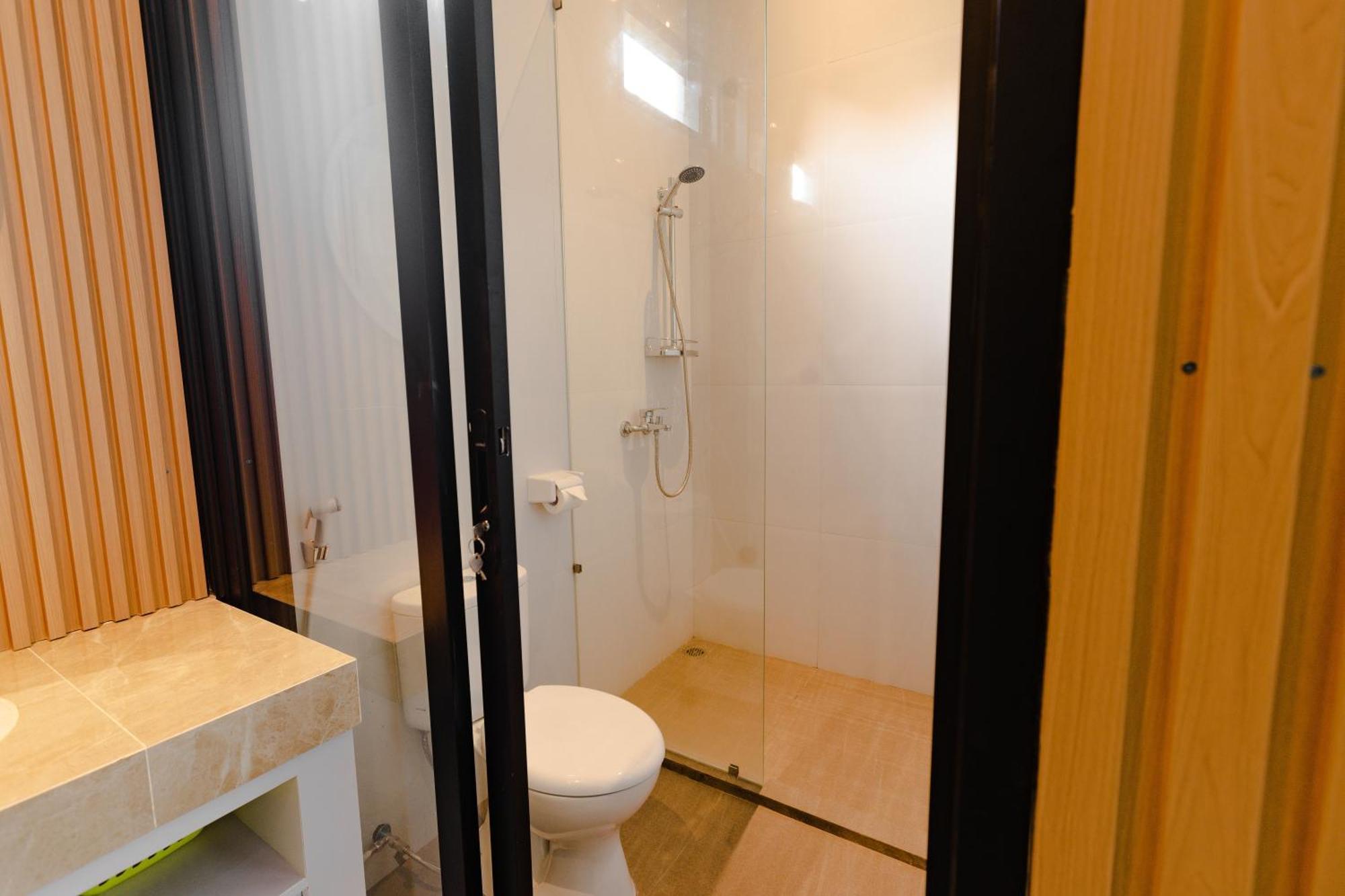 Happy Devi Guesthouse Canggu  Luaran gambar