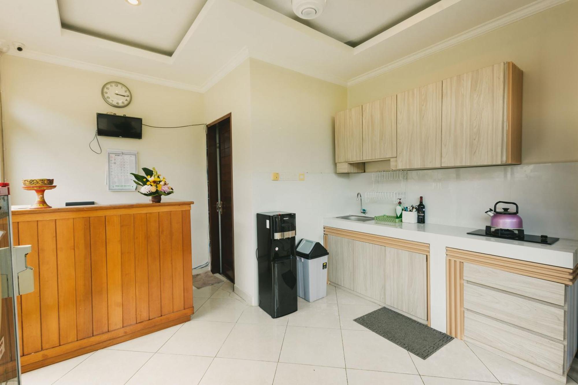 Happy Devi Guesthouse Canggu  Luaran gambar