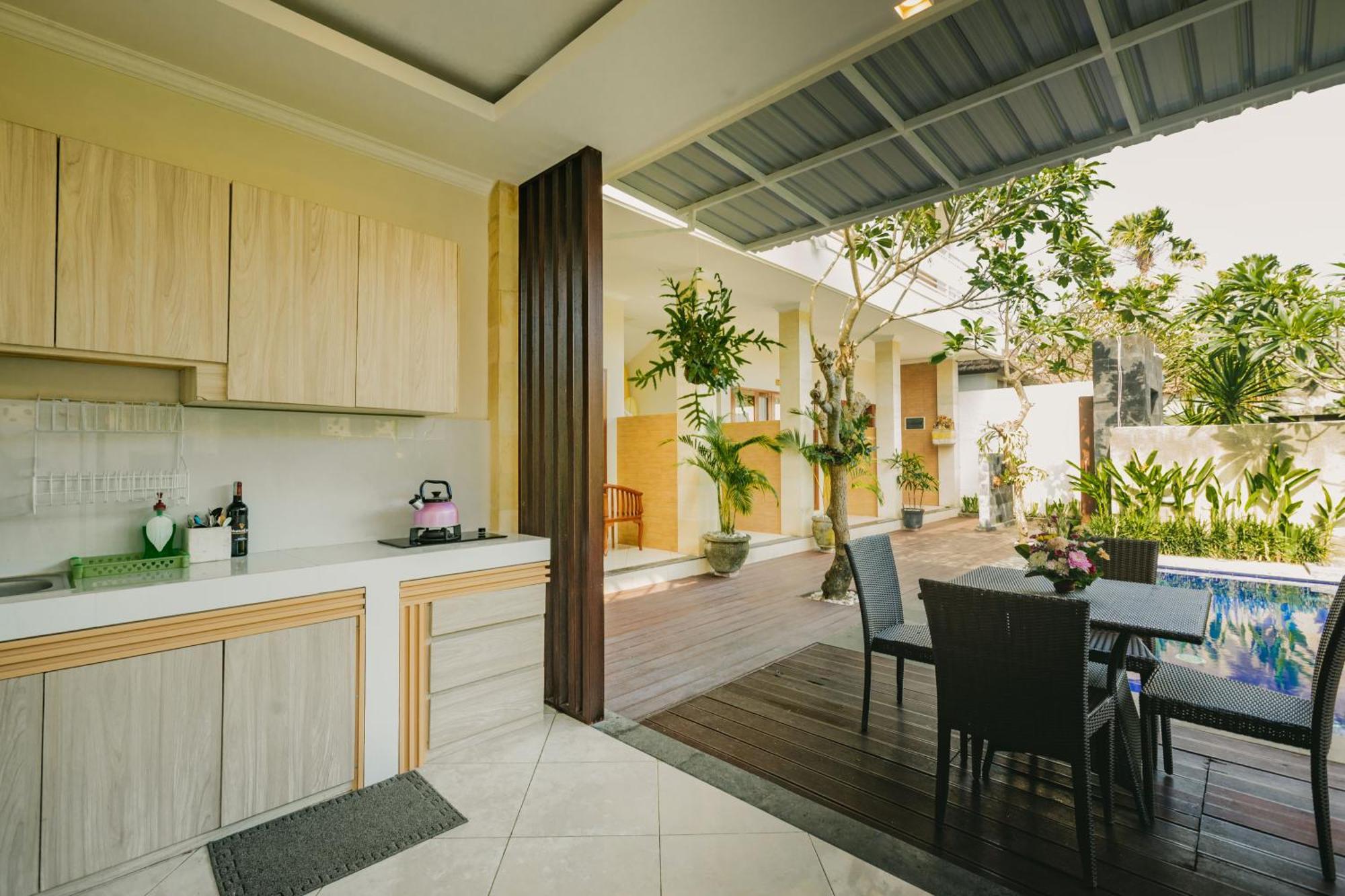 Happy Devi Guesthouse Canggu  Luaran gambar