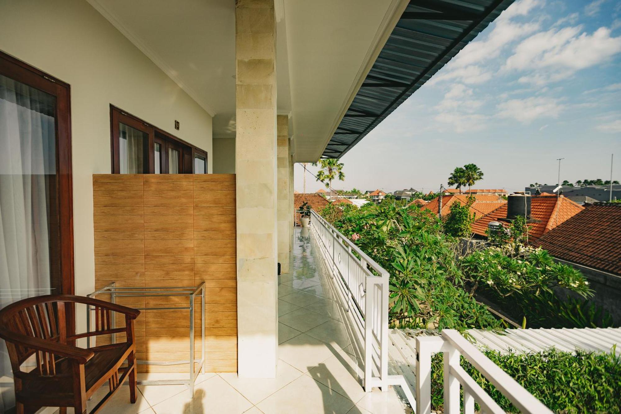Happy Devi Guesthouse Canggu  Luaran gambar