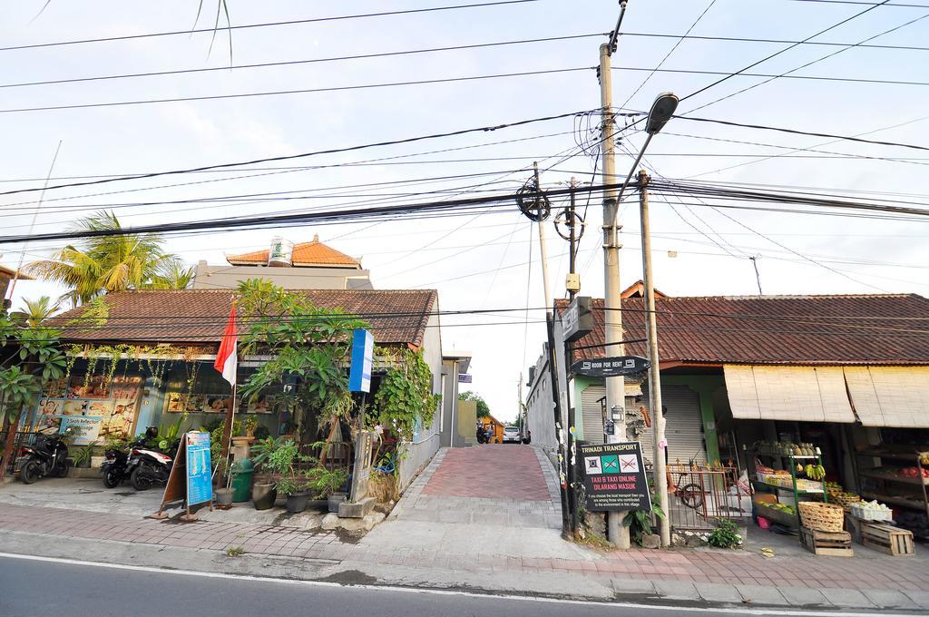 Happy Devi Guesthouse Canggu  Luaran gambar